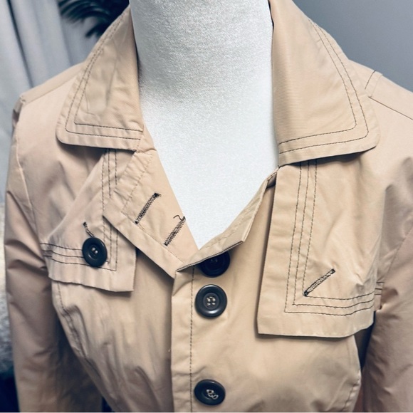 Yoki Beige Trench Coat with Black Buttons - Picture 8 of 8
